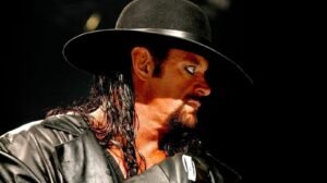 Eric Bischoff Believes WWE’s Undertaker Should’ve Retired With Streak Intact