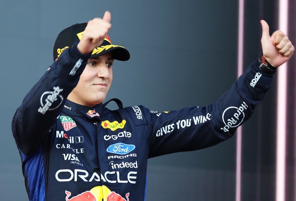 Isack Hadjar, Red Bull Racing