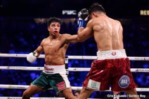 Jaime Munguía Ordered Into Bektemir Melikuziev Defense
