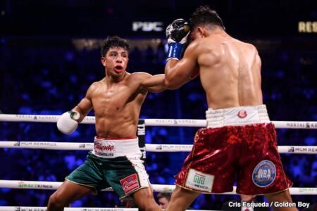 Jaime Munguía Ordered Into Bektemir Melikuziev Defense