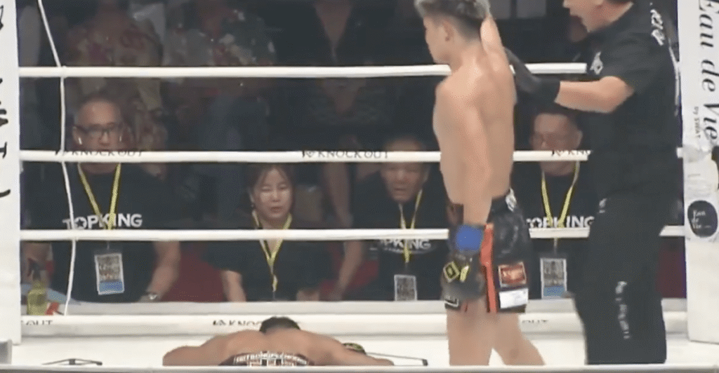 Video: Muay Thai legend Sitthichai launched into the air after vicious uppercut