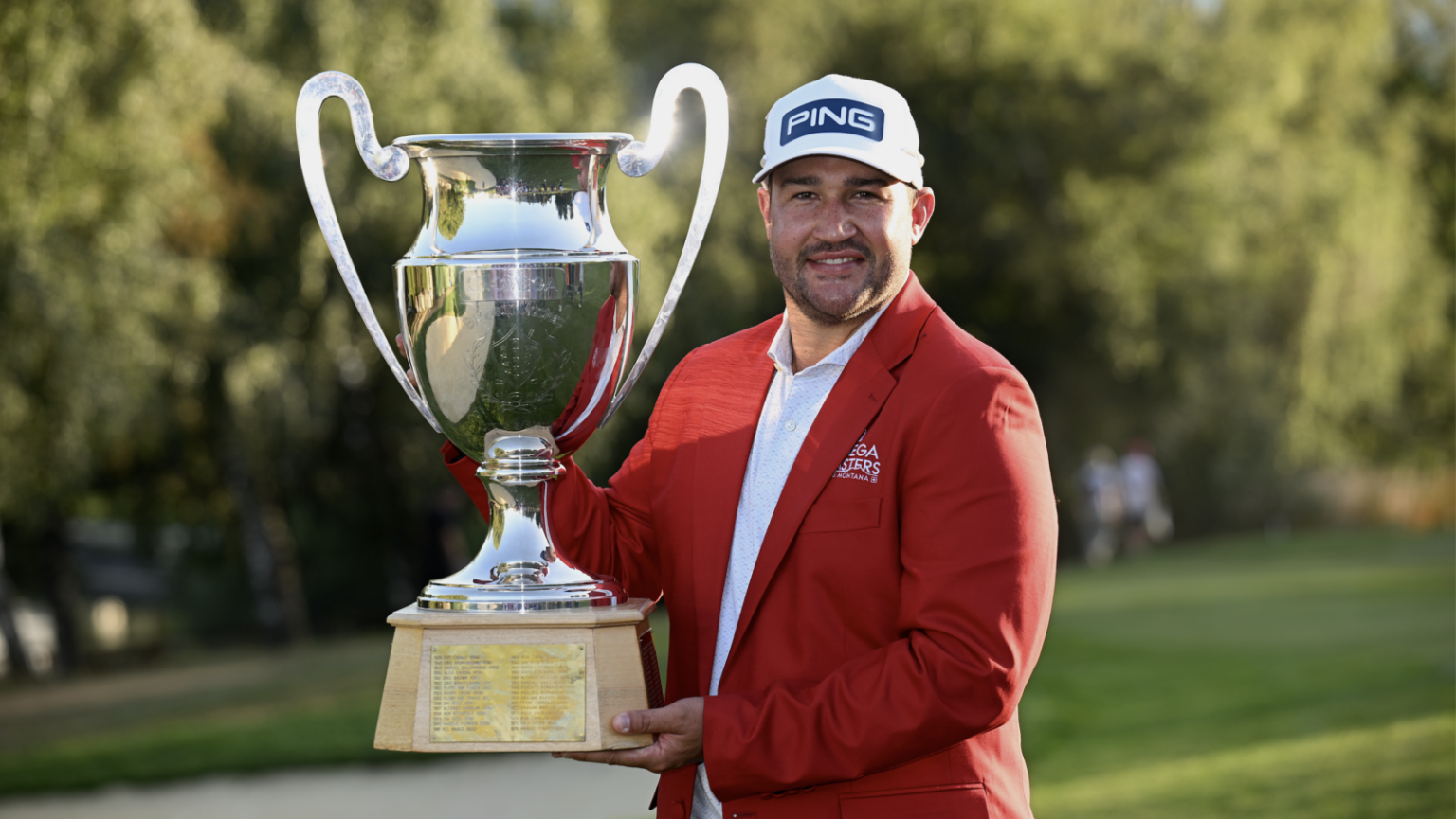 Lawrence reclaims European Masters crown after Casey’s putter goes cold