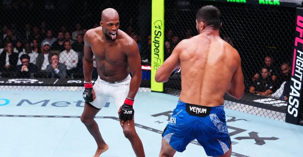 Robert Whittaker befuddled by Michael ‘Venom’ Page’s UFC Paris performance: ‘I didn’t even want to watch it’