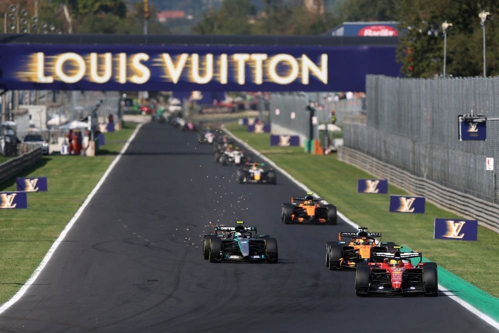 Lewis Hamilton, Ferrari, Oscar Piastri, McLaren