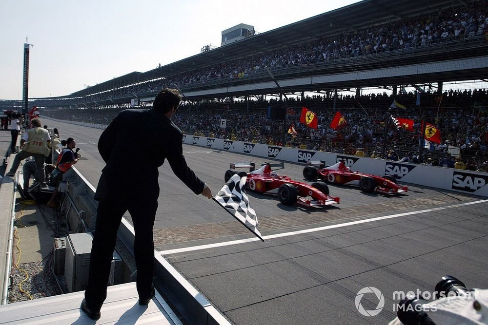 Rubens Barrichello pips Michael Schumacher, Ferrari on the finish line 